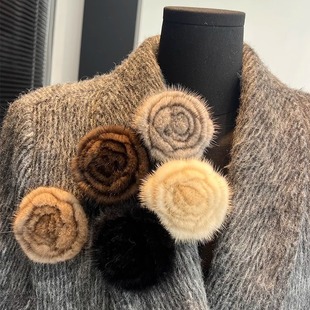 Real Mink Hair Flower Brooch Women's Simple Fashion High-end Sweater Pin Accessories Clothes Scarf Decoration Accessories