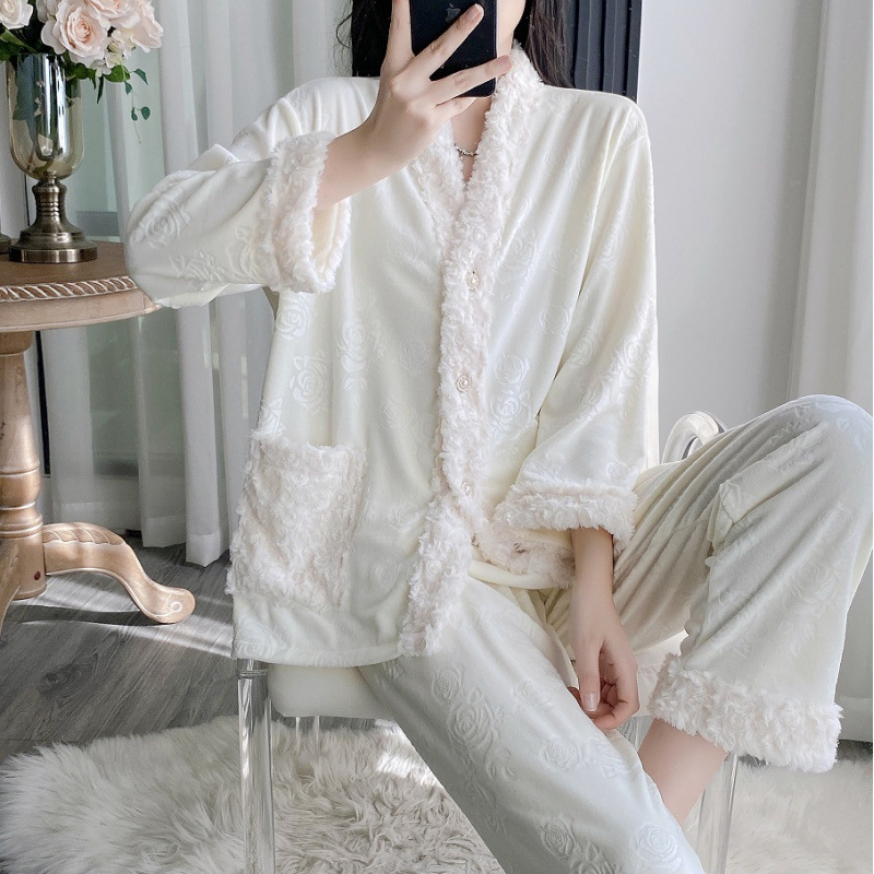 [Island Velvet Camellia] Women's Pajamas, Island Velvet, Thickened for Autumn and Winter, French-Style, High-End, Warm Loungewear