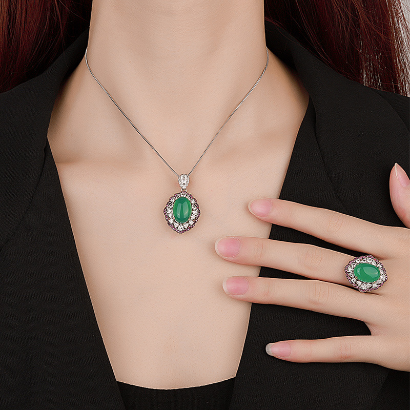 Zhuang Sheng joyas fondo de cobre chapado en oro de hielo plantación fluorescente simulación verde Calcedonia llanura temperamento superficie traje 10*14