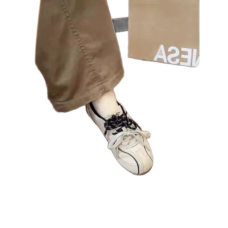 Spring footwear, high universal sneakers flat, 2025 years, trend of season