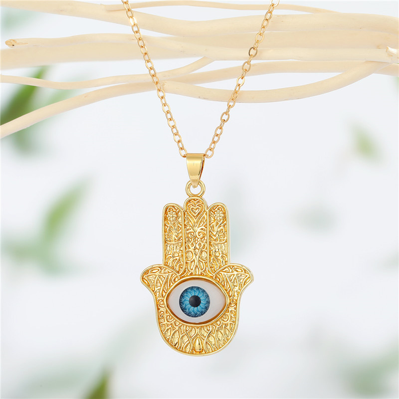 European Cross-border Sold Jewelry Retro Fashion Fatima Hand Devil Eye Necklace Turkish Eye Pendant Clavicle Chain display picture 2