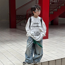 新尔2025秋季新款字母毛边贴布长袖T恤儿童纯棉宽松打底衫男童潮