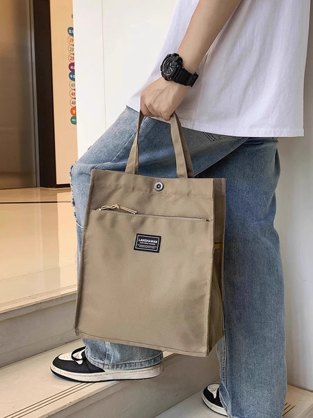Capacious shopping bag