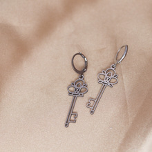 Pi耳׵ȦhŮʽnr錚͹ɌY