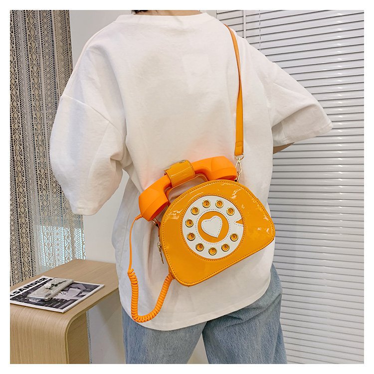 504g Weight Polyester Lining Material Zipper Closure Type Single Shoulder Strap Strap Type Circle Bag Bags Type Pu Leather Material Solid Color Pattern Vintage Style Style Round Shape Rose Red, White, Pink, Purple, Red, Yellow, Black Color Medium Size Medium Pu Leather Vintage Style Circle Bag 62