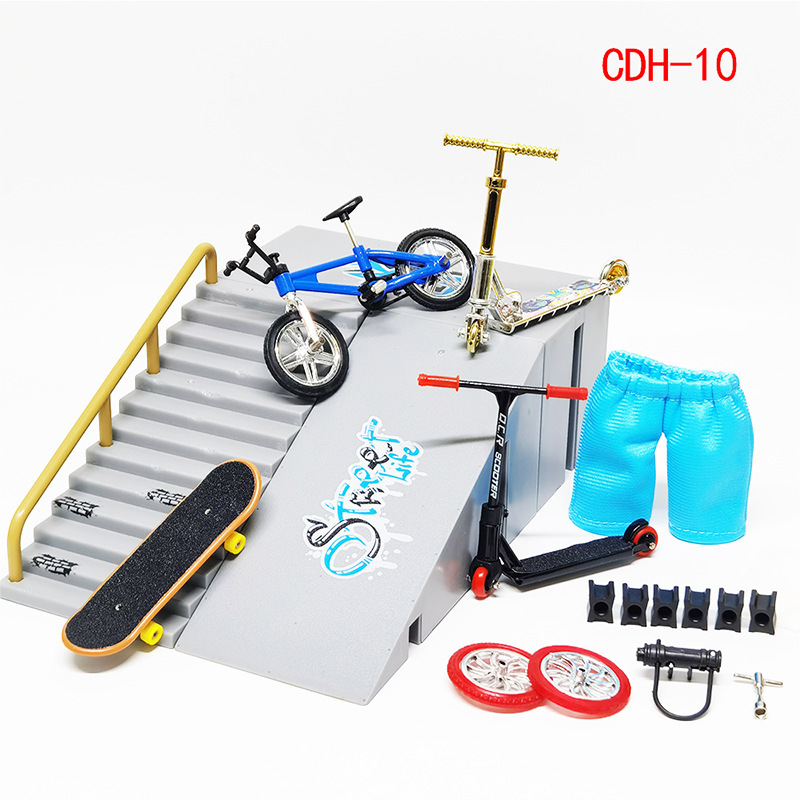 Finger Board Skate Park scooter Finger bicycle skateboard venue scene alloy scooter