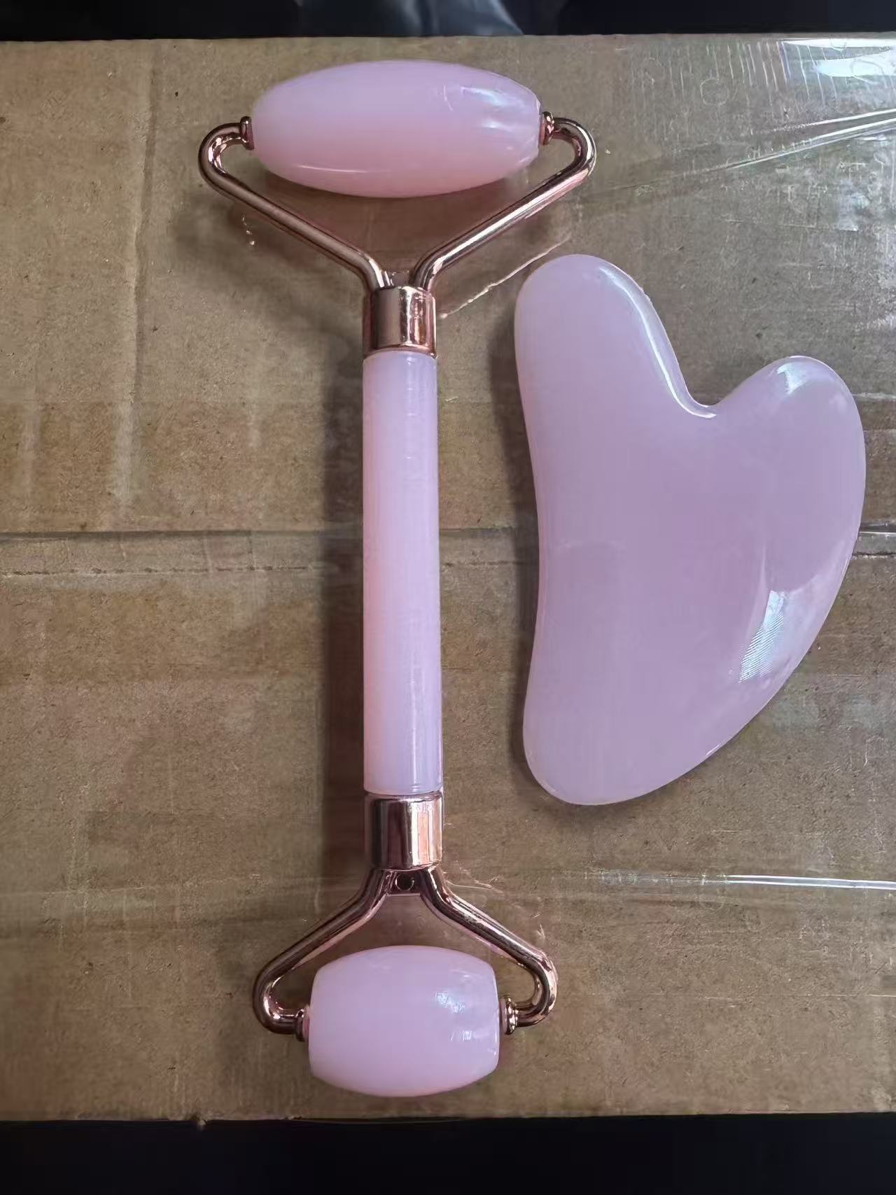 [Piel firme] rodillos de masaje de doble cabeza empujando la cara cara cara en forma de corazón de masaje de belleza tabla de masaje de músculos para irrigación de la piel