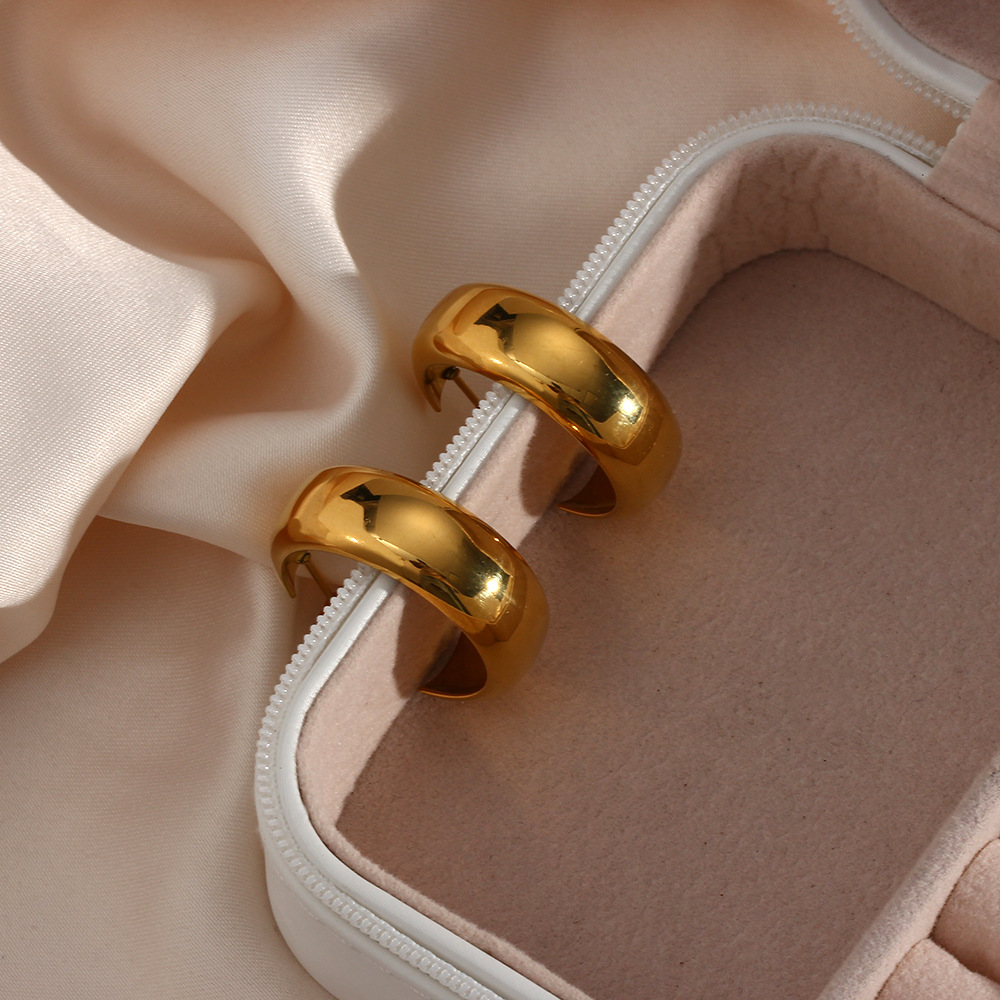 14g Weight 0.03µm-0.05µm Gold Plating Thickness PVD Coated Real Gold Plated 18K Gold C Shape 304 Stainless Steel Fashion Waterproof Non Tarnish Earrings