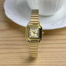��ɫ�ֱ������й�С���¿�С�ڷ���Ůʿ����Ů���ִ���ó�羳���