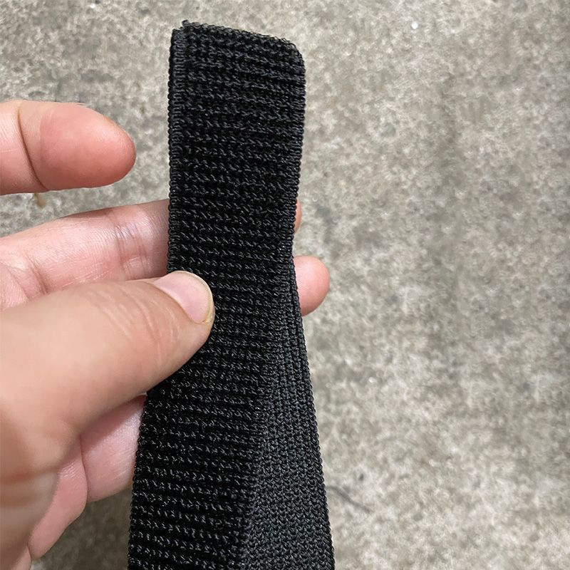 ���ҹ�Ӧ�ɽ���ħ�����ڰײ�ɫ����ë��������۲�ץëħ����