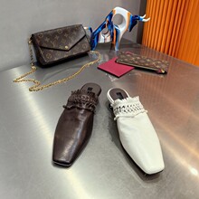 �W��վGŮЬ26�����r�о������KܛС��Ƥ���^���m�ֵ͸����^��Ь