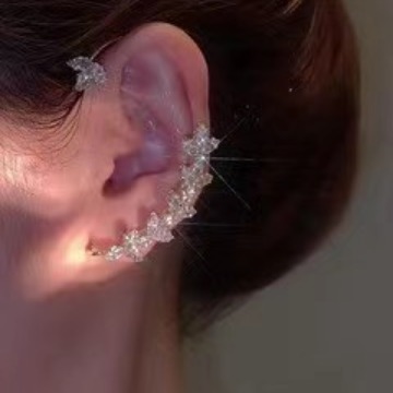 Viento oído agujero oído frío clip 2022 hojas 925 oído sentimiento plata oído gancho no circón oído hueso clip nuevos pendientes avanzada