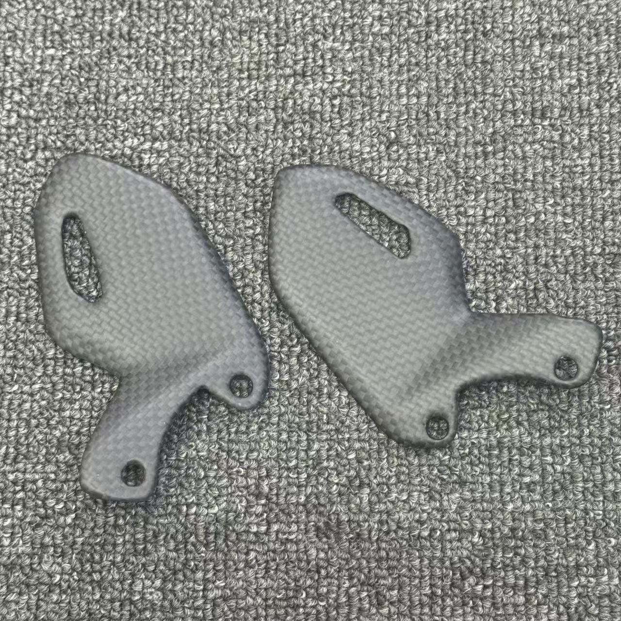 Cross-Border Applicable Ducati Desertx Desert X 22-25 Carbon Fiber 3K Dry Carbon Pedal Guard