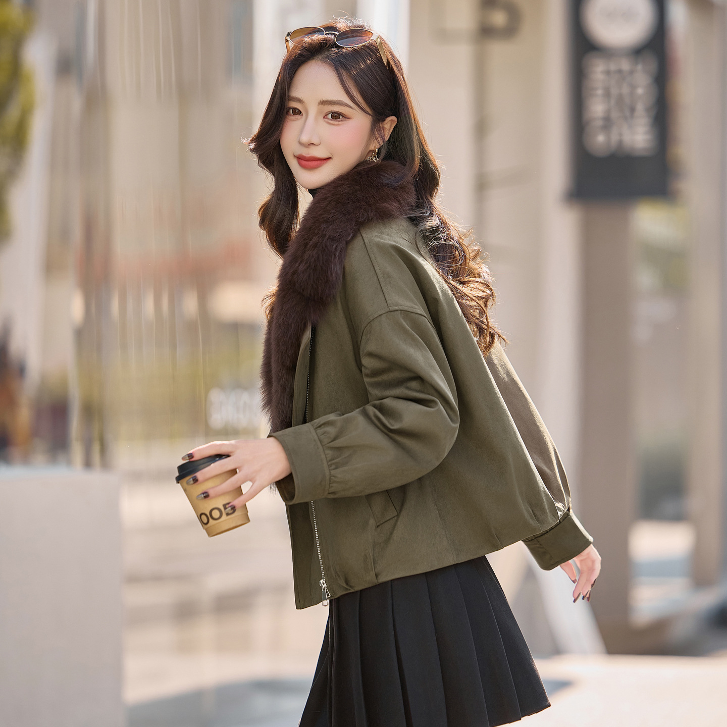 밀리터리 그린 86889