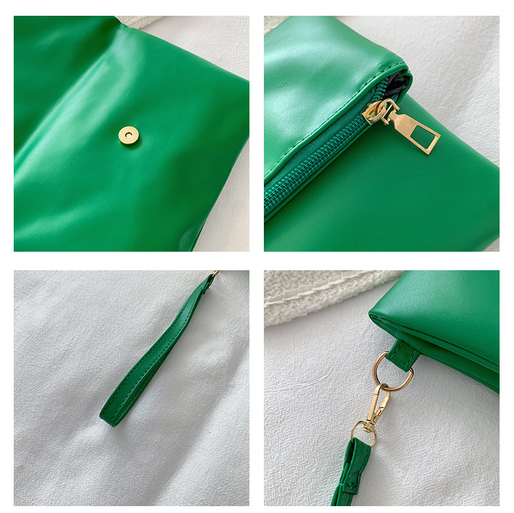 Women's Small All Seasons Pu Leather Solid Color Fashion Square Magnetic Buckle Clutch Bag display picture 1