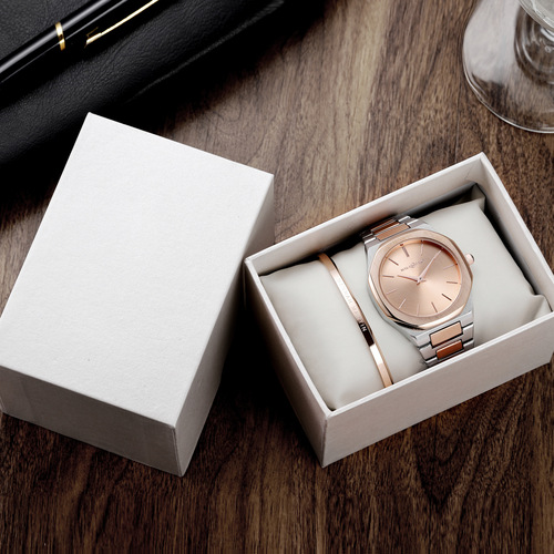 Cross-border AliExpress brand watch box cross-border special supply heaven and earth cover jewelry gift packaging box white cardboard watch box