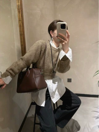 Кожаная ручная сумка через плечо_CAPacious?