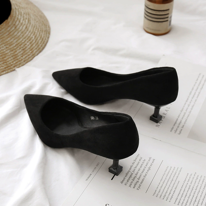 Однослойная обувь в стиле Xiaoxiang Женская 2023 осенний низкий каблук с острым носком 3 см маленький каблук тонкий каблук кошачий каблук 5 см высокий каблук черное рабочее занятие