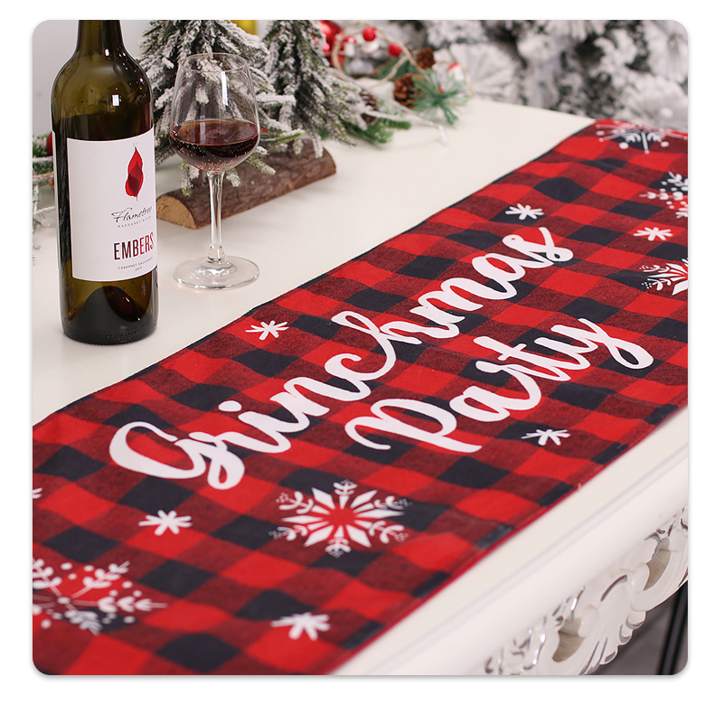 Christmas Retro Christmas Tree Letter Snowflake Cloth Nonwoven Family Gathering Tablecloth 1 Piece display picture 2