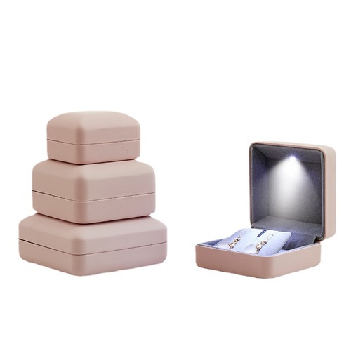 LED light jewelry box high quality PU leather jewelry storage box ring earrings pendant packaging box frosted jewelry light box
