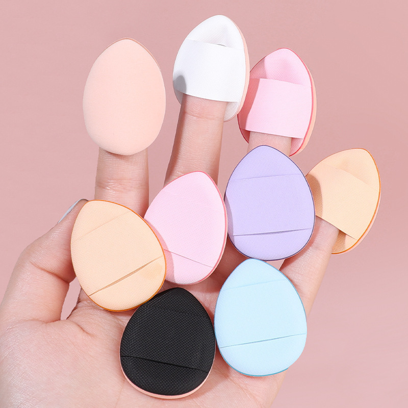 Mini multicolor pulgar pequeño almohadilla de aire polvo maquillaje dedo seco húmedo líquido de base de dos usos para comer polvo de punta de dedo polvo