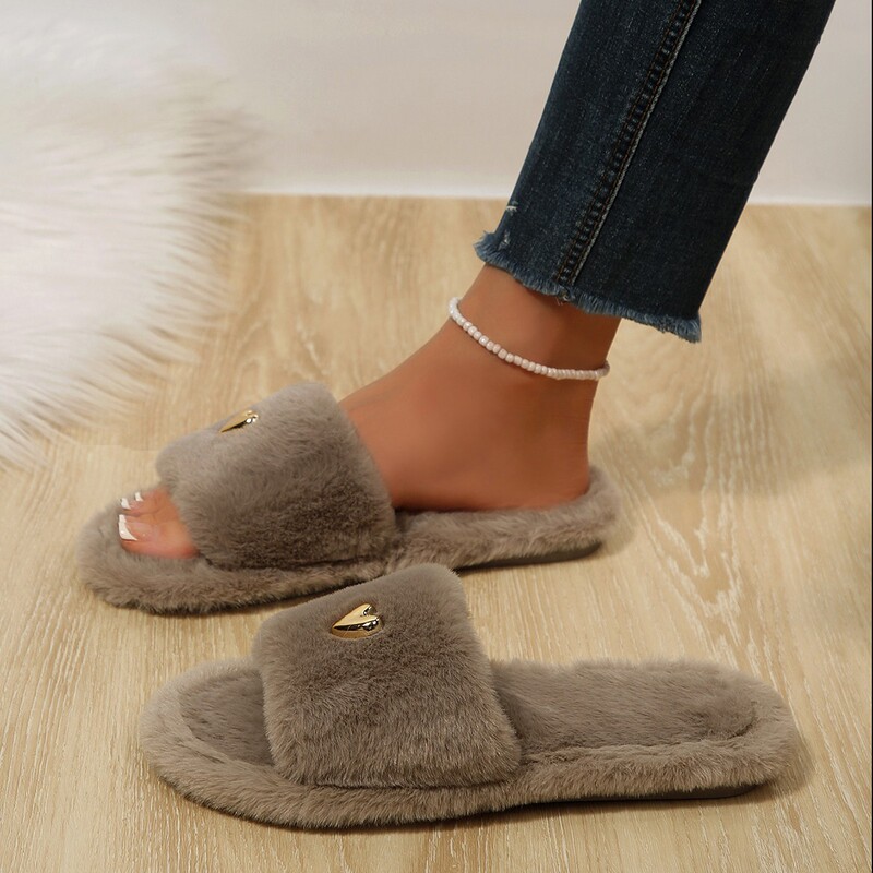 2026 New Plush Slippers for Women with Heart-Shaped Metal Buckle, One-Strap Slippers for Autumn and Winter, Soft-Soled Home Cotton Slippers, Cross-Border Wholesale 2026 New Plush Slippers for Women with Heart-Shaped Metal Buckle, One-Strap Slippers for Autumn and Winter, Soft-Soled Home Cotton Slippers, Cross-Border Wholesale