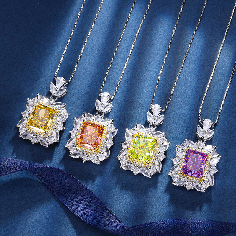 Otoño e invierno nuevo estilo Zhuangshengsheng joyería con alto contenido de carbono, flor de hielo, diamante de color cortado, incrustaciones de cobre, colgante de lujo ligero de moda 10*12