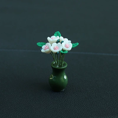 Mini Vase, Sunflower Car Interior — Car ornaments - mini-pink-and-white-roses-free-traceless-glue