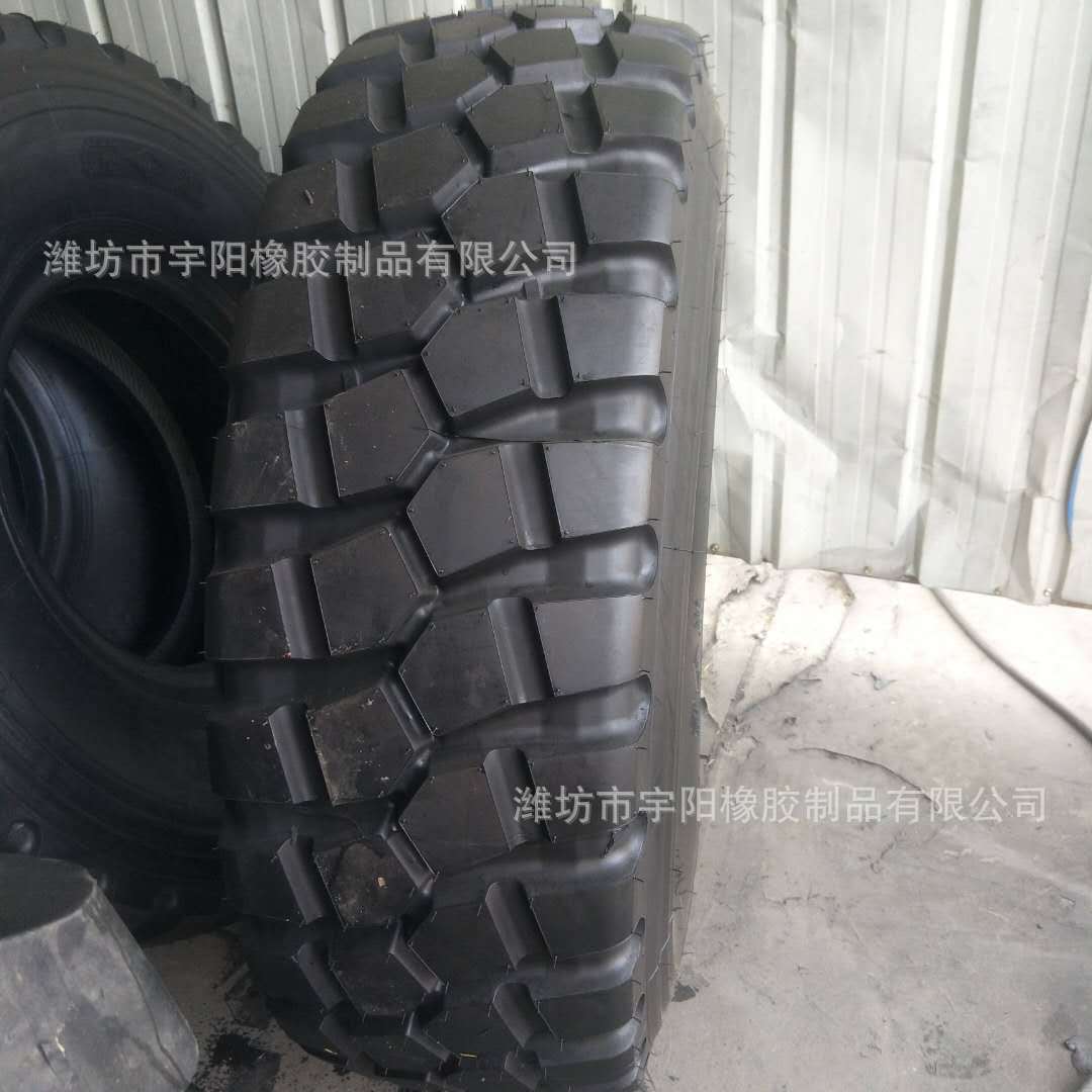 钢丝工程越野车轮胎 395/85R20  运输车 载重卡车轮胎