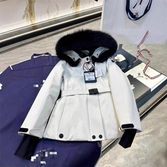 高版本现货M蒙家25秋冬新款滑雪羽绒服狐狸毛领时尚百搭鸭绒外套