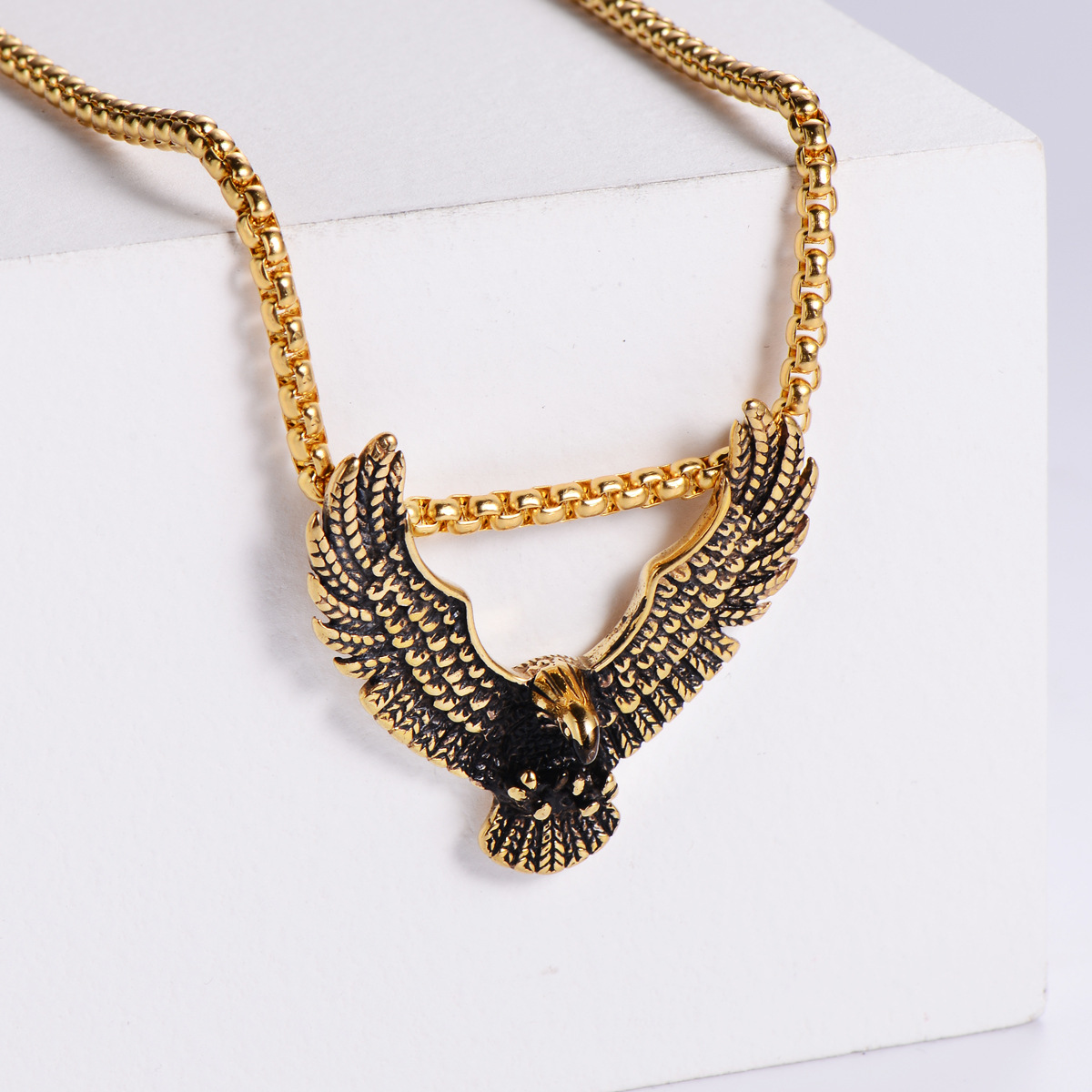 14g Weight 18K Gold Plated Plating Material 304 Stainless Steel Chain Material Business, Travel, Birthday Occasion 304 Stainless Steel Material Unisex Gender Retro Style Retro 304 Stainless Steel 18K Gold Plated Unisex 无