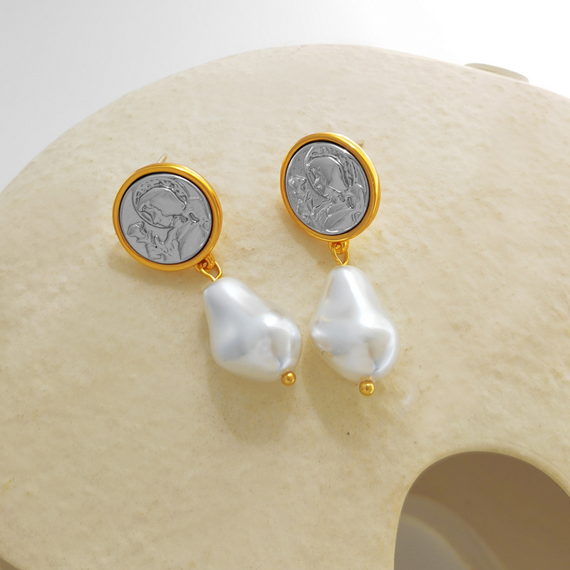 Simple Style Portrait Copper Irregular Pearl Plating Drop Earrings 1 Pair