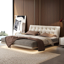 奶油風真皮床現代簡約主卧高端大氣雙人床婚床意式極簡軟包懸浮床