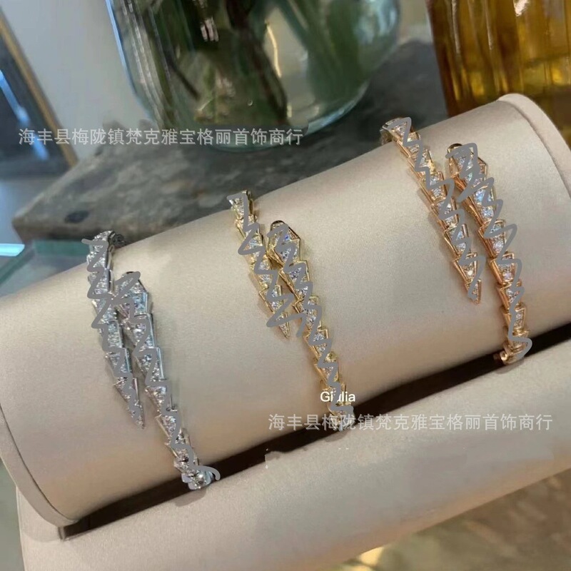 High Version V Gold Thickness 18K Rose Gold Diamond Spring Snake Bone Bracelet Niche Accessible Luxury Fashion Factory Direct Sale