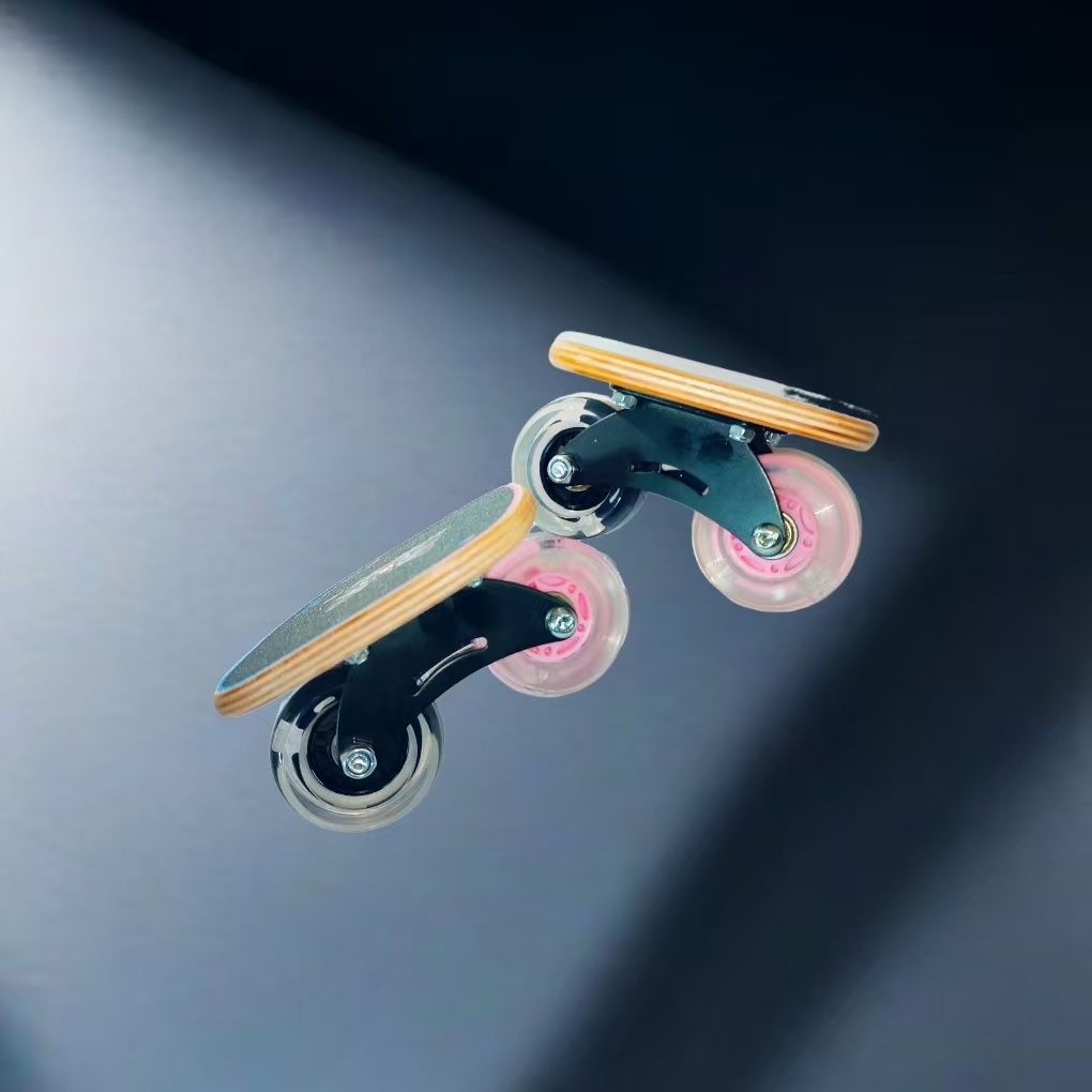 Drift Board for Beginners, Drift Board for Beginners, Adults and Children, Four-Wheel Split Skateboard for Transportation, Professional Street Brush