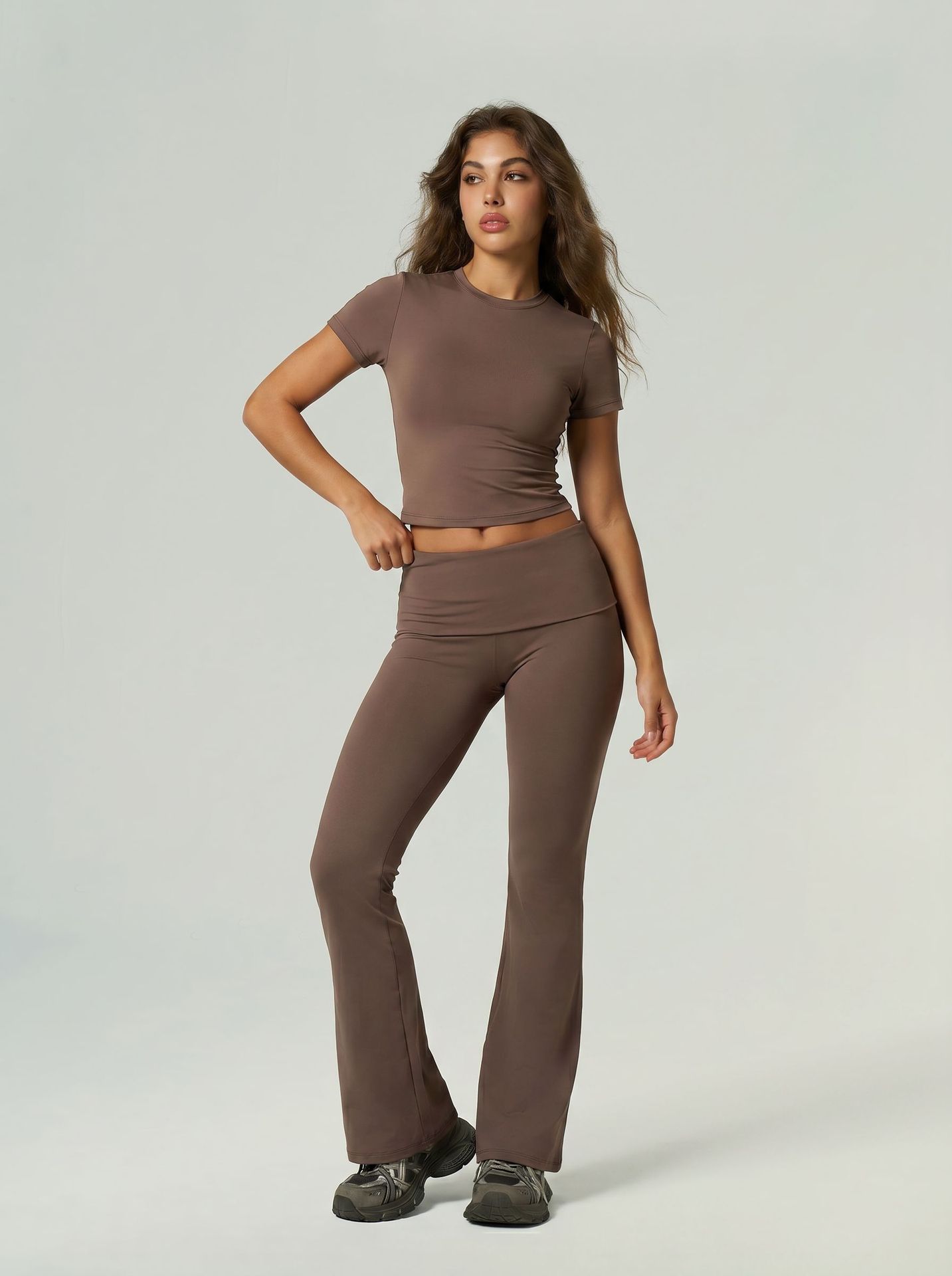 Transfronterizos Europeos y estadounidenses ropa deportiva de secado rápido, mangas cortas, pantalones largos, pantalones de cuchilla, abdomen cerrado, caderas elevadas, ropa de yoga desnuda