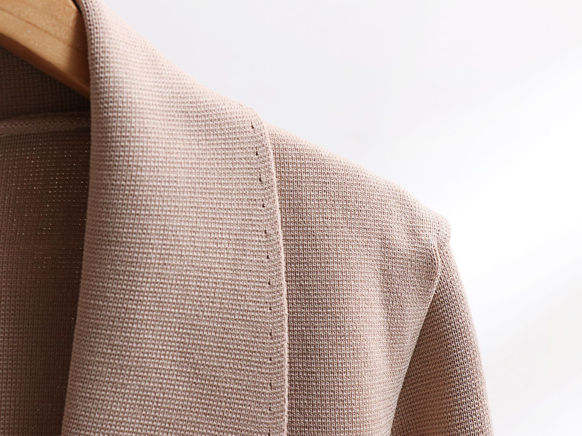 Vêtements pour femmes mode costume simple à manches longues haut de couleur unie taille haute jupe mi-longue petite jupe deux pièces_voghion.com