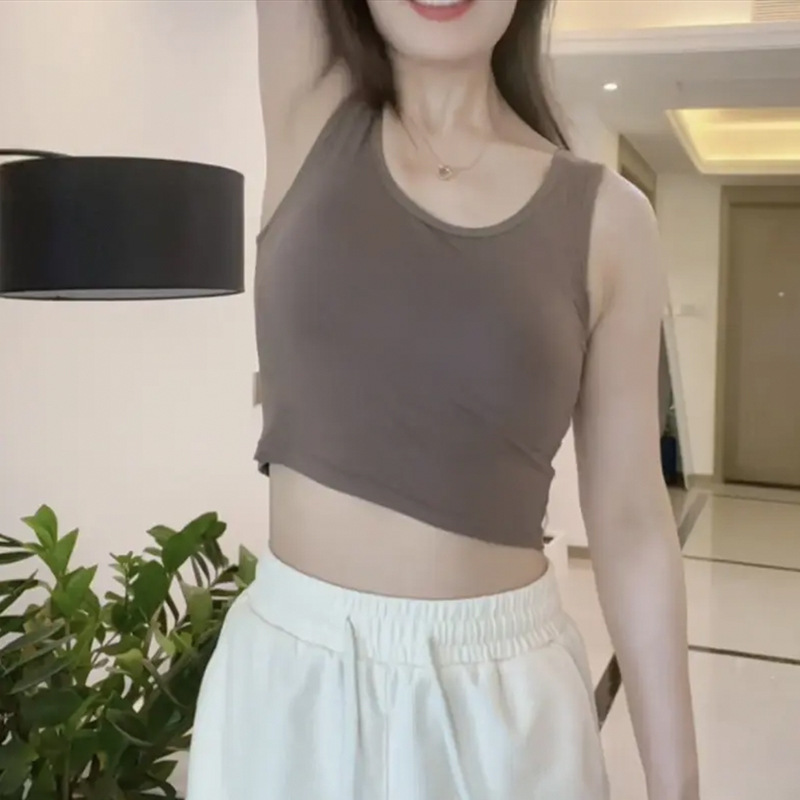 커피색