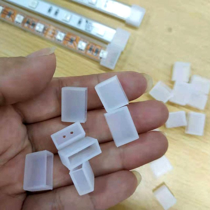 Silicone plug rubber plug 8/10/12MM silicone sleeve pipe accessories waterproof dustproof sealing plug square plug in stock