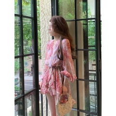 夏の新しい花柄ドレス、妖精のような気質、ストラップ付きシフォンプリント、白くゆったりとした万能なVネックショートスカート
