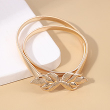 �S��ֱ�N�n���r�Џ���Ůʿ��ɫ�����ɾo�����Y�����ٴ��b�Ů���