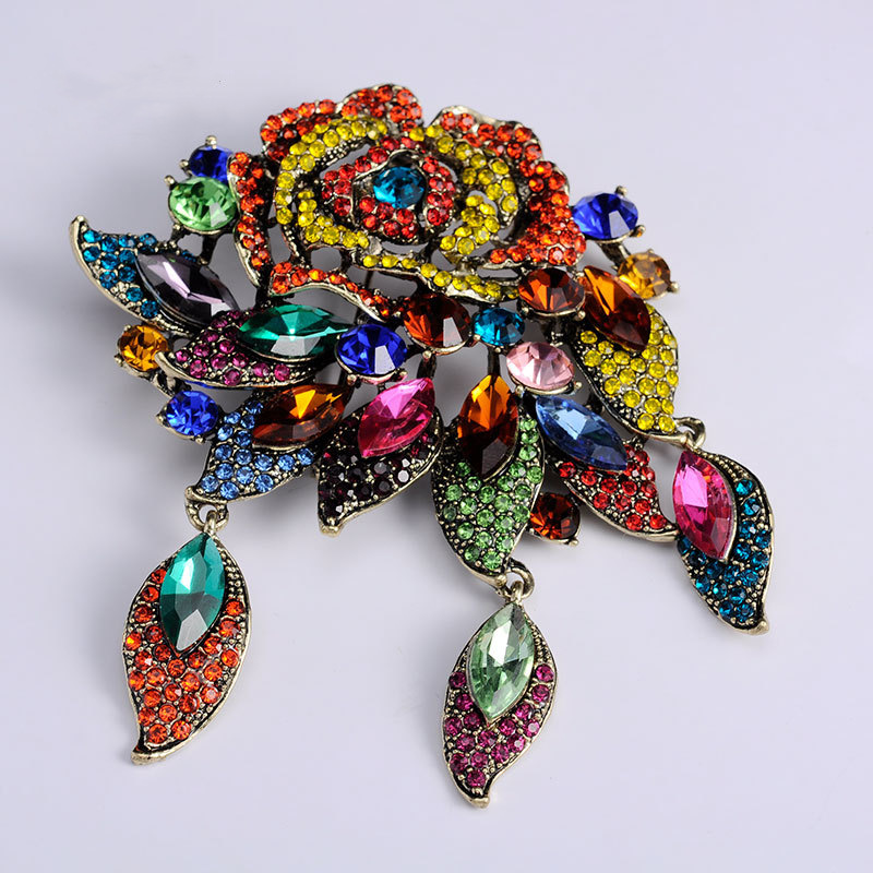 Broche vintage de luxe, grande taille, style baroque rétro élégant et classique, disponible en stock, vente en gros et dropshipping._voghion.com