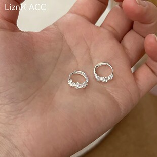 Three Flowers Earrings 2024 New Trendy Unique Niche Light Luxury High-End Sweet Temperament Versatile Earrings for Women