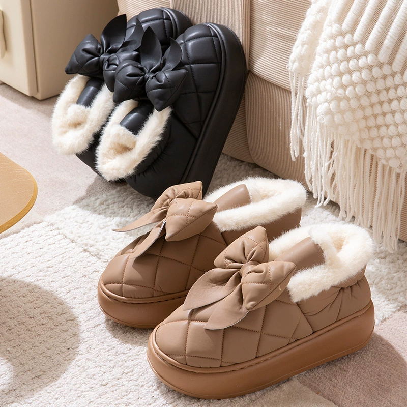 Теплый край носить сумку и хлопчатобумажные тапочки женщина теплая и бархат зимой