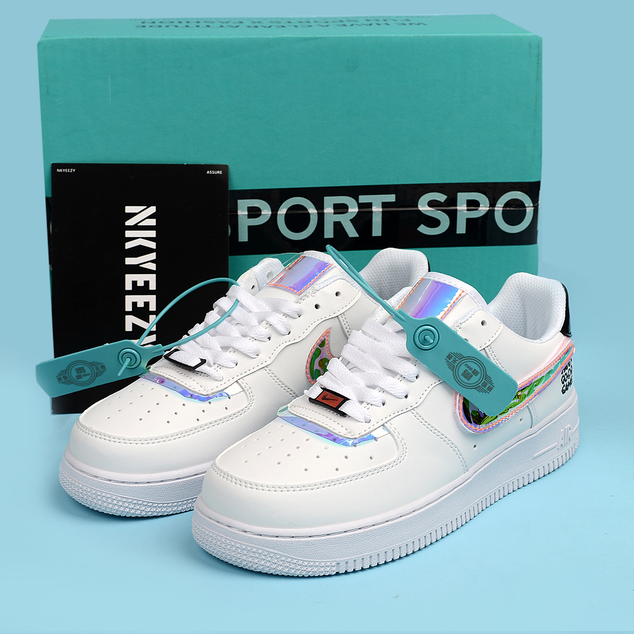 Naike Guan Air Force One Zapatos casuales para hombres y mujeres Zapatos blancos bajos clásicos de todo fósforo AF1 Pareja Zapatillas de deporte al aire libre