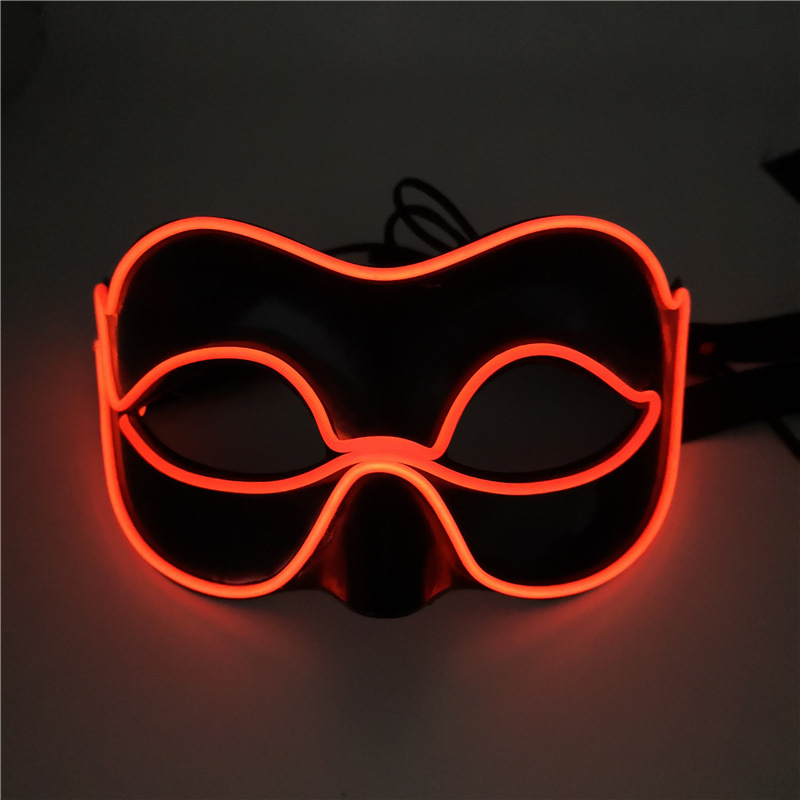 Fabricantes de máscaras luminosas extrañas de fiesta de Halloween ofrecen máscaras luminosas clásicas de mitad de cara.