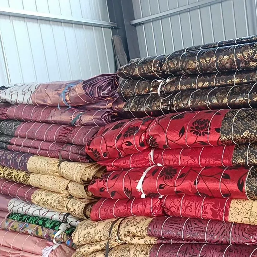 Оптовая продажа инженерных утепленных одеял 2*8,5 м теплицы