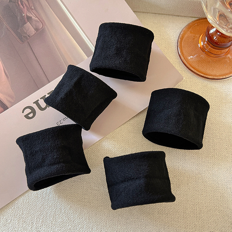 Alta elasticidad y sensación de piel suave máscara de cabello anillo de cabello femenino ultra ancho sin conexiones correa de correa temperamento simple cuerdas de cabello de cola de caballo