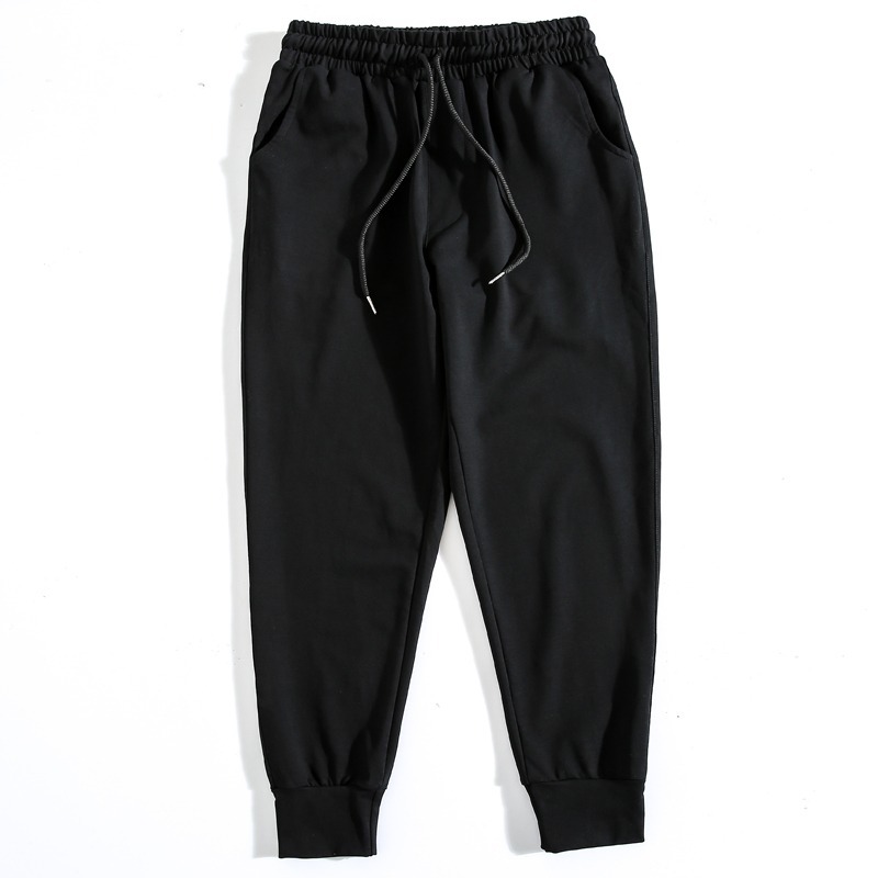 Pantalones de los hombres de verano versátiles sueltos Pantalones deportivos de seda de hielo de los hombres delgados pantalones recortados pantalones casuales de los hombres