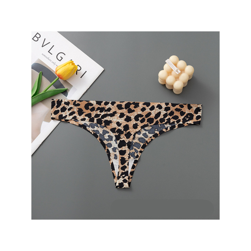 노란 표범 무늬